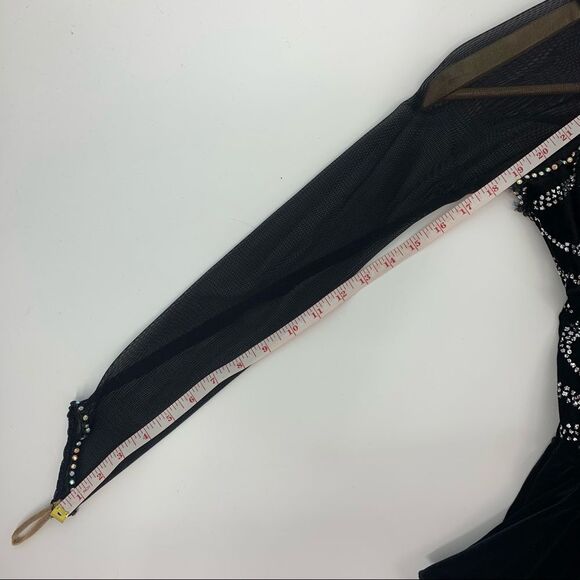 Ice Figure Skating Dress Girls Long Sleeved Black Gymnastics Dress - Picture 15 of 15